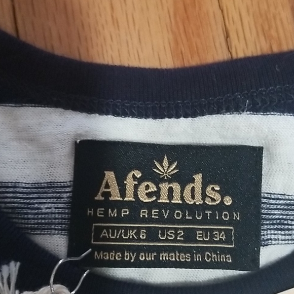 Afends Hemp tshirt - Picture 5 of 12